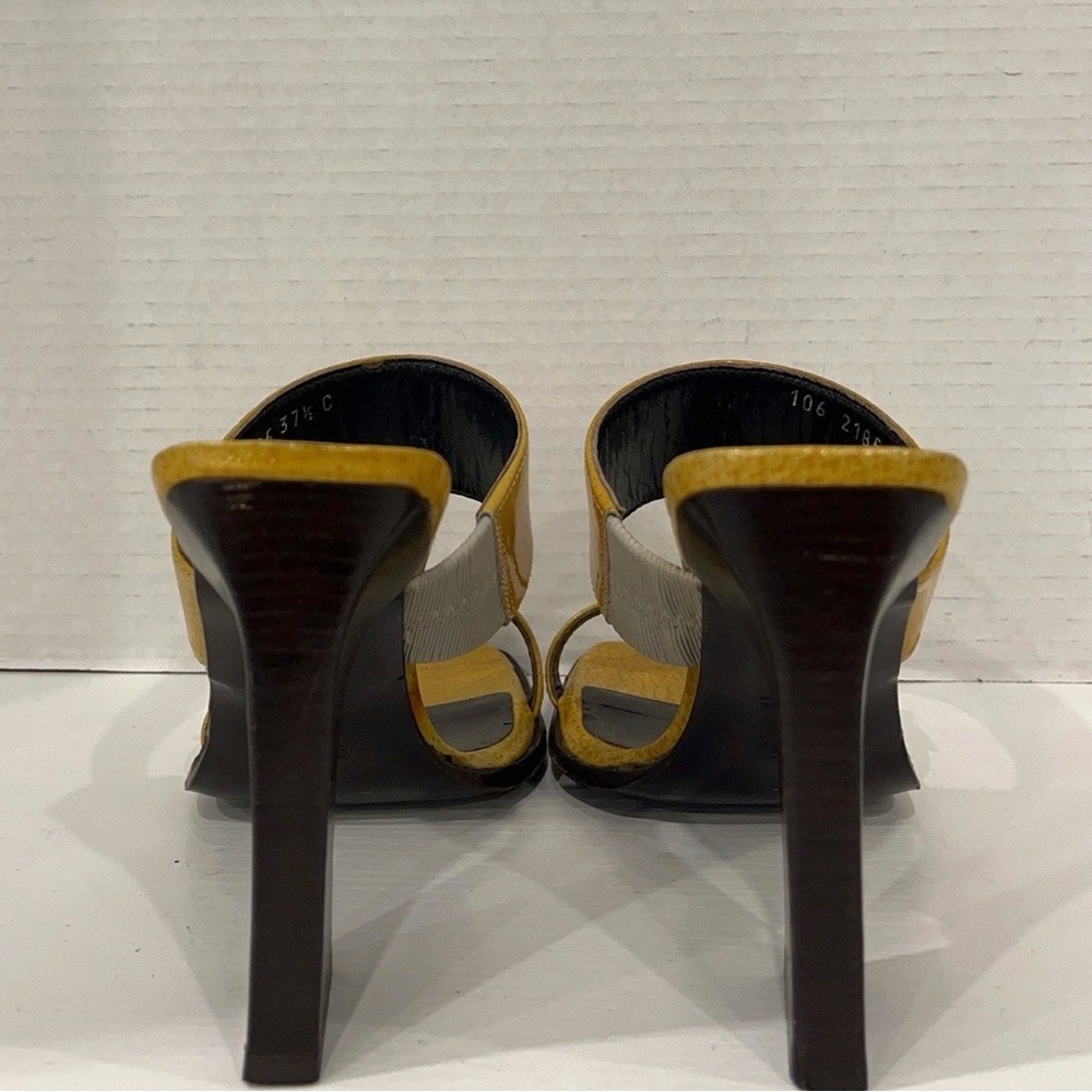 Gucci Yellow Patent Leather Mule Heel Sandals Size 7.5 37.5 - Picture 8 of 10